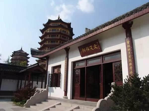 墓和祠:北京最敬畏的5个例外