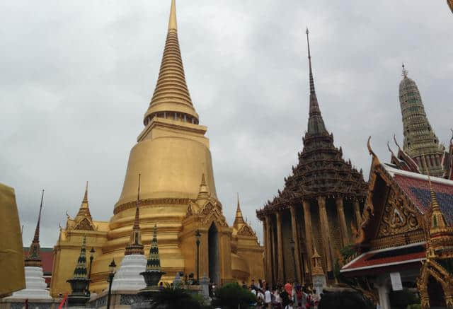 泰国旅游攻略（补记）——皇宫寺院黄金屋