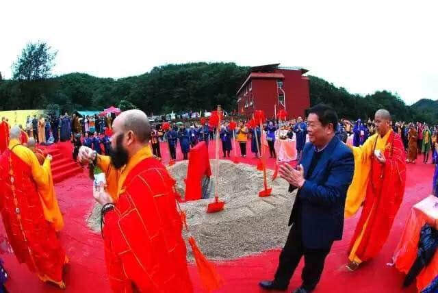 佛商曹德旺捐款2.5亿重修黄檗山万福寺！