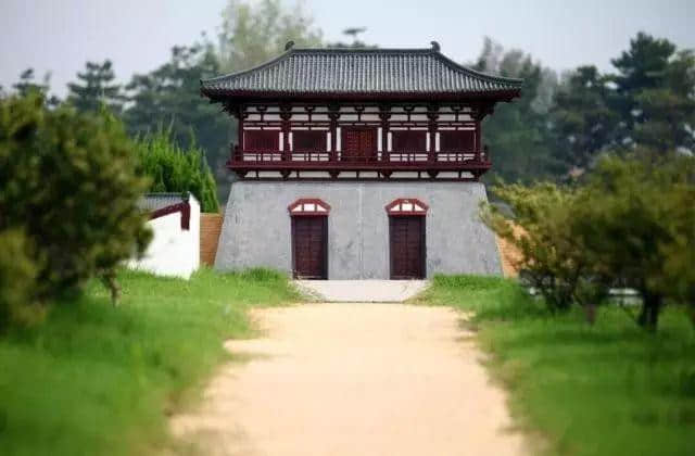 西安城北有一座宫殿，号称“中国宫殿建筑的巅峰之作”，你还没去过？