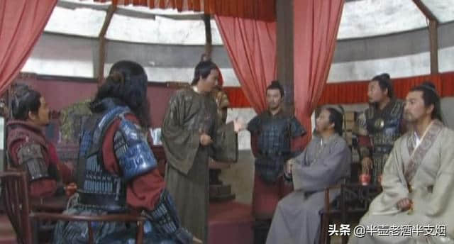 朱元璋下旨告诉徐达：我不瞎指挥，但是俘虏和降将，你要统统杀光