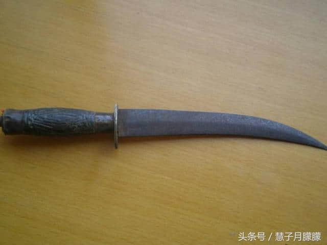 冷兵器三大幽灵刀：一种一刺要命，中国最毒破腹剜心让人死不瞑目