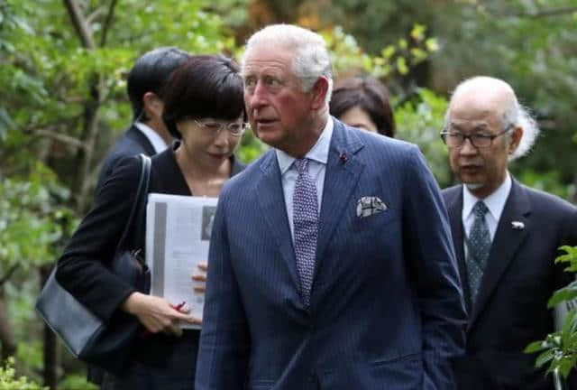 查尔斯王子已是第2次出席日本天皇即位礼，上次是30年前