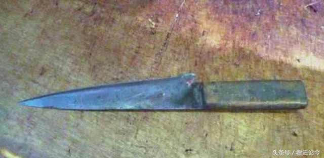 古代刽子手行刑的时候，为什么必须要用带鬼头的刀呢？