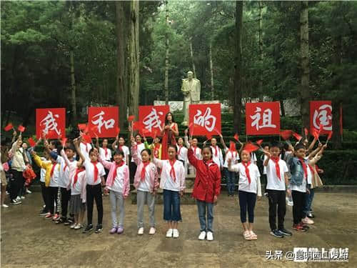 人民音乐家聂耳墓前“红领巾快闪”！西山音乐节精彩纷呈