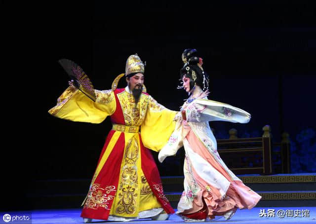 从唐朝歌舞的集大成之作《霓裳羽衣曲》，看其在中国文化的地位