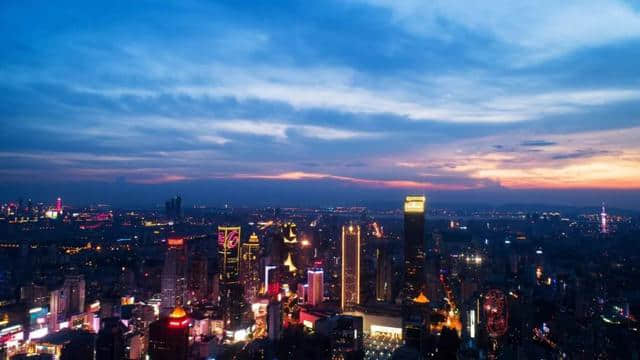 “虎踞龙盘”南京城从何而来？