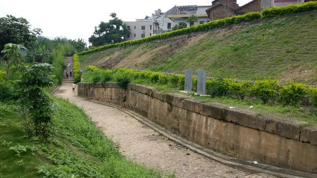 南越国的帝都“佗城”消失了两千年，如今被考古学家在这地方找到