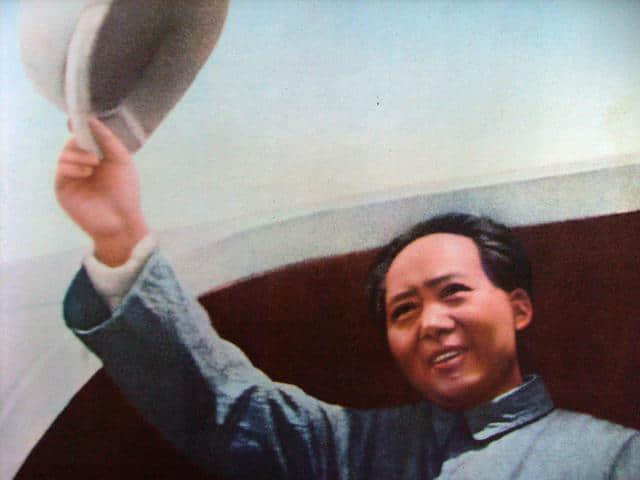 重庆谈判：周恩来为毛泽东设计第一印象