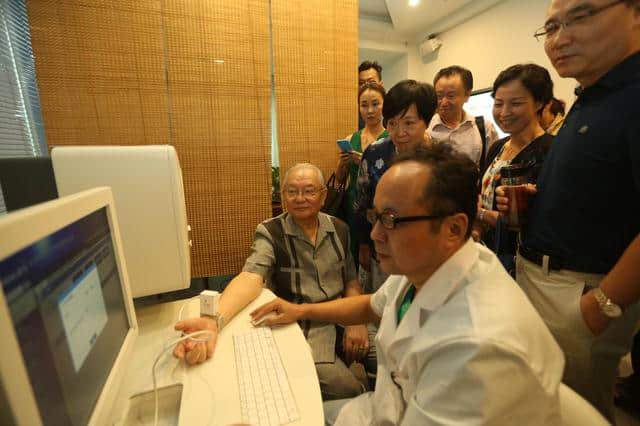 乌镇互联网医院成立中西医结合肝病远程会诊中心