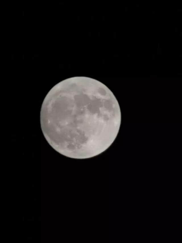 中秋夜的月亮这么漂亮，你忍心这样玩坏它吗？