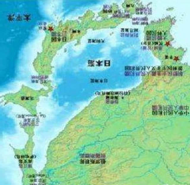 三张特殊地图解释 日本为什么会侵略中国？