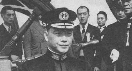 清宣统三年，汪兆铭与袁世凯之子克定结为异姓兄弟