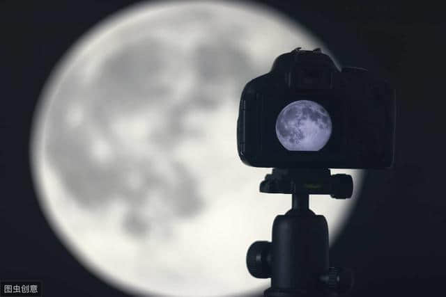 时逢中秋，如何拍摄一张漂亮的月亮照片