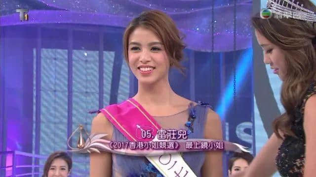 TVB哨牙港姐冠军，正式约满离巢！被投闲置散了一年……