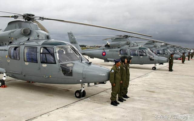 日本砸百亿都没有挖走的国家 中国送其12架直9直升机