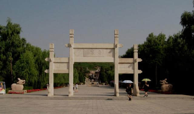 美丽中国：呼市青冢昭君墓，小女子成大事，辟为昭君博物院（图）
