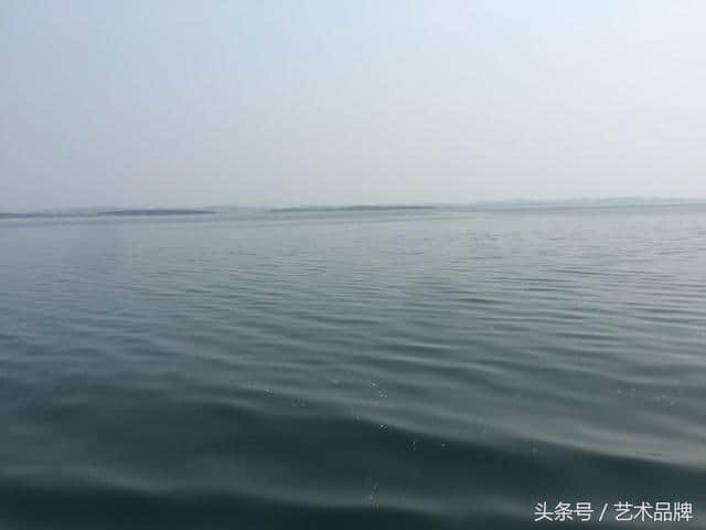 荆门漳河风景区游玩：河水很宽有点像大海，但可玩的东西不多！