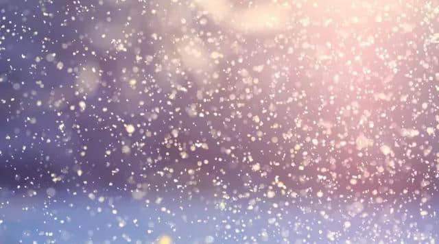 10首诗词中的雪景：晚来天欲雪，能饮一杯无？