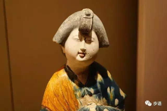 竟然潮不过古人！唐朝的时尚icon——虢国夫人
