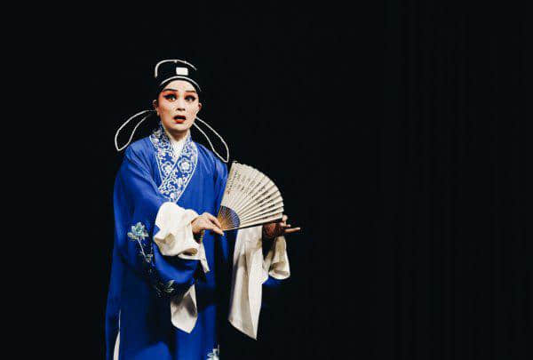 江苏省昆剧院《桃花扇》开始全国巡演，清康熙之后舞台失传