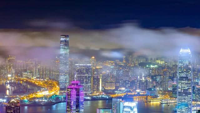病状香港：山雨欲来风满楼，黑云压城城欲摧