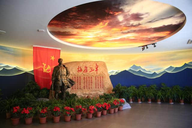 赣州红色旅游必打卡点：梅岭三章纪念馆红色教育基地