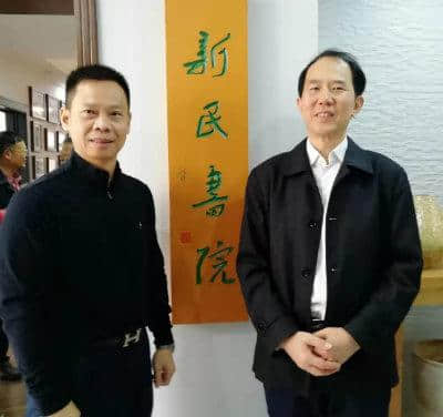 《黄强江海踏歌行》人物纪录片首映式在红安新民书院举行