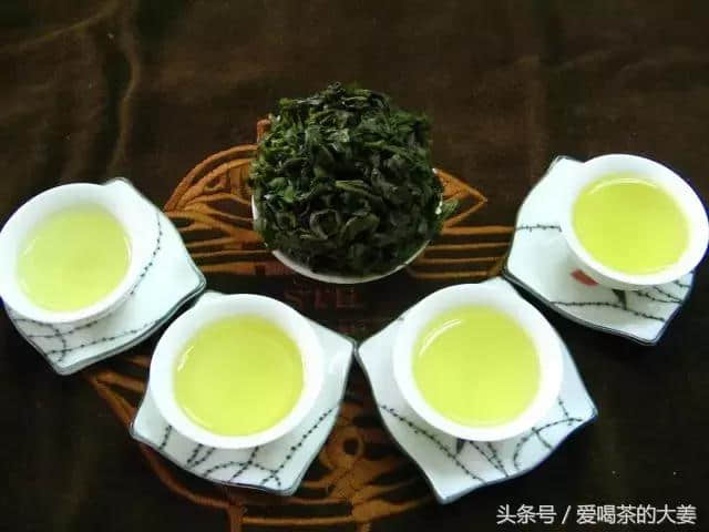 台湾冻顶茶与乌龙茶有什么区别？