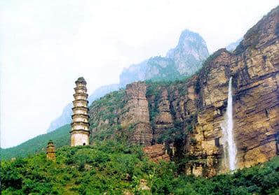 太行山最美的地方在河南，比九寨沟、黄山、桂林山水都美，知道吗