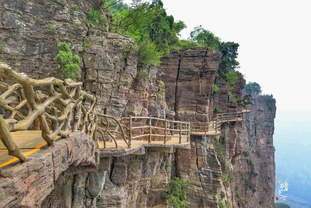 这里有太行山最美的一段路，勾人心魄，还可以360度俯览太行美景