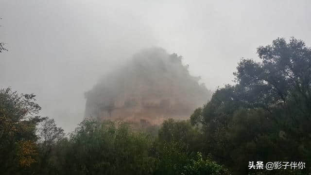 游中国四大石窟之一的天水麦积山