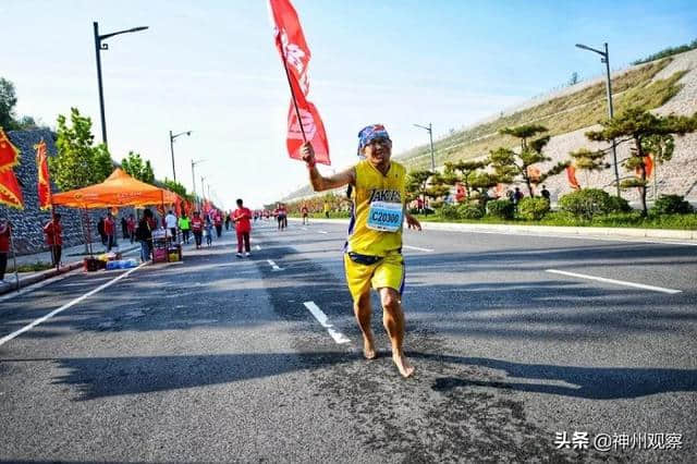 2019嵩山少林国际马拉松赛成功举行，嵩山古纶酒业倾情赞助