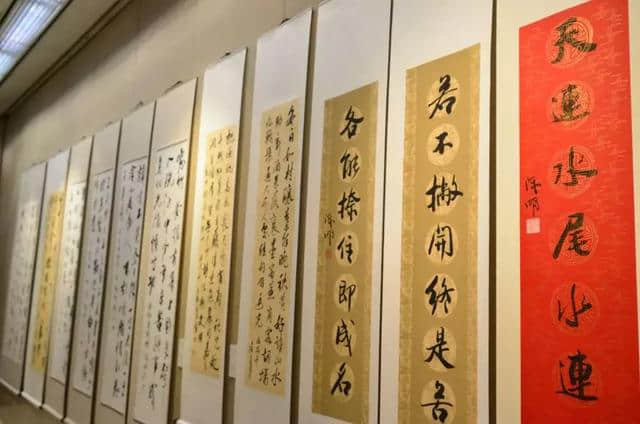 “落花无言”中央财经大学陈明、王强、老树书画展在港举办