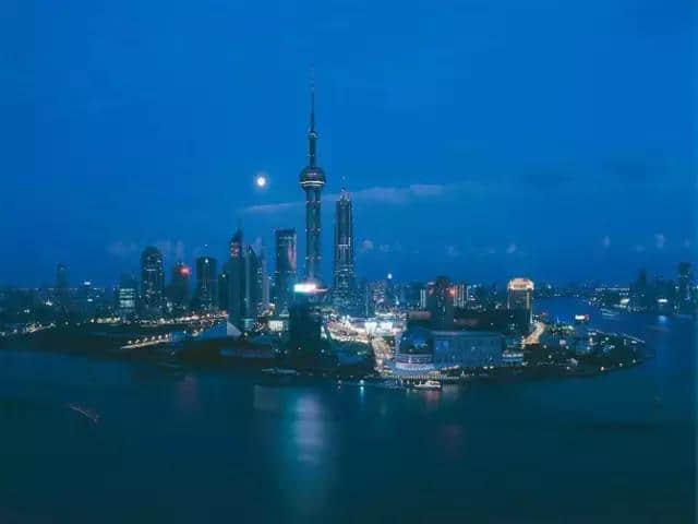 上海人看月亮，必须是在这里才够完美！