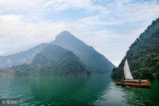 大都知道长江三峡壮丽雄奇 那么关于长江三峡的诗你又知道多少？