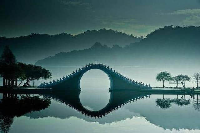 描写桥的古诗词精选，一座桥一首诗，一首诗一种情感