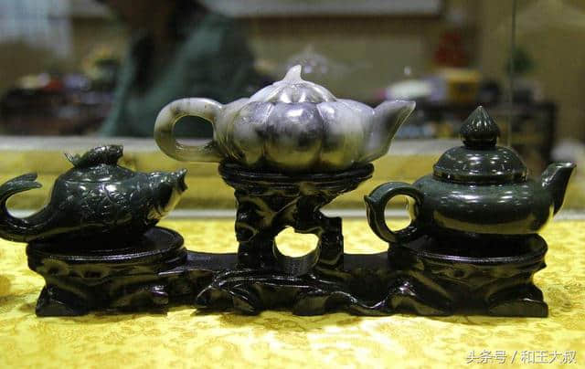 细品茶香，婆娑玉润，你懂原产于中国的茶叶与和田玉的奇妙结合吗