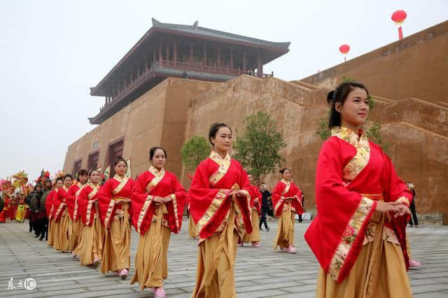 小说：玉姝正式出嫁，想到前八个新娘的下场，心里发寒